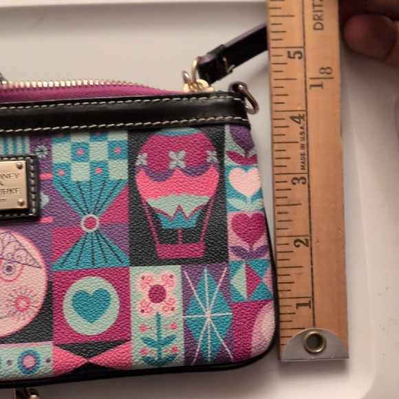 Dooney & Bourke "It's A Small World" Wristlet - Picture 9 of 10
